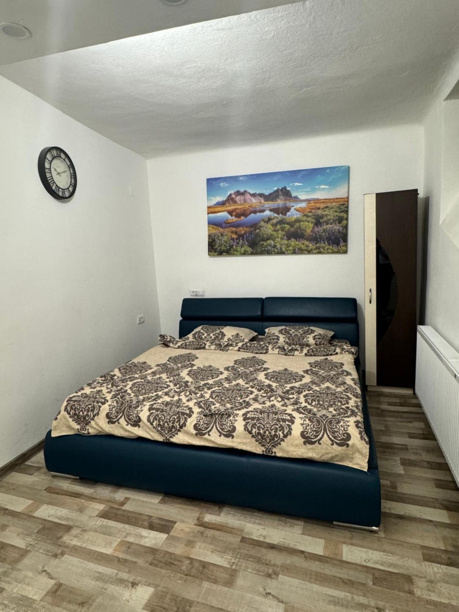 Apartament Diaconu Coresi Apartment Brasov Exterior photo